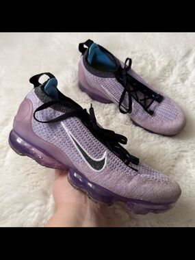 Nike Air VaporMax 2021 Flyknit Lilac Purple Sneakers DZ5205-500 Womens Size 8